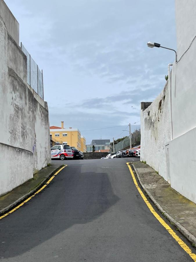 Ferienwohnung Living Pdl 2 Ponta Delgada Exterior foto